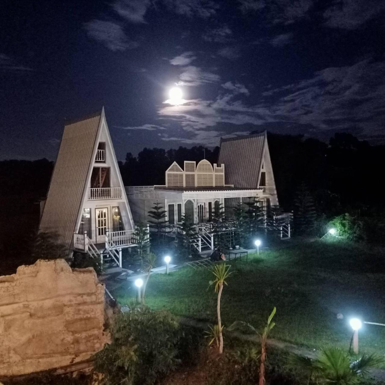 Boat And House Resort Khao Kho Eksteriør bilde